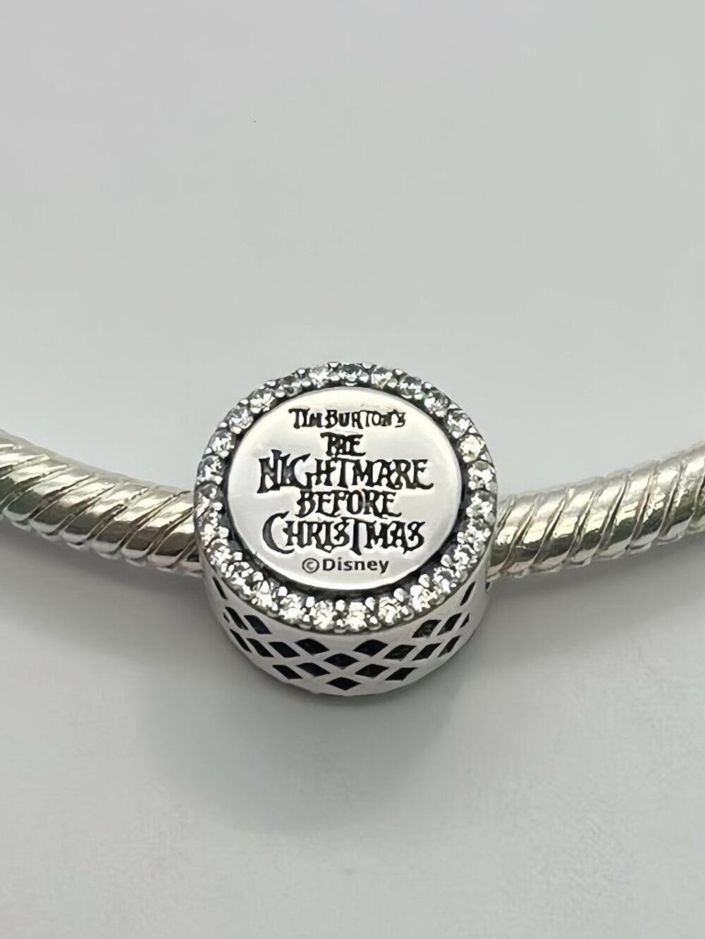Pandora Disney Parks Nightmare Before Christmas Jack and Sally Charm - Picture 2 of 3